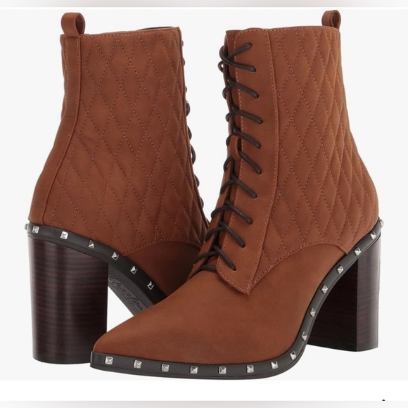 CHARLES DAVID Women's Diplomat Fashion Boot Sz 6.5 Toffee - Picture 1 of 12